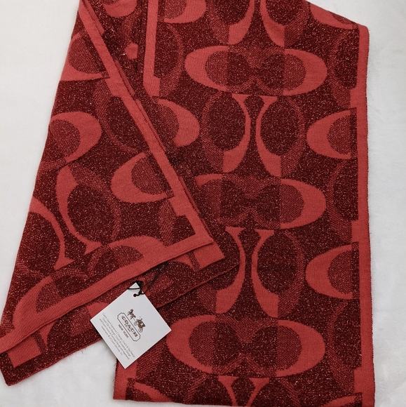 Coach Signature C Tonal Dream Knit Scarf - Picture 7 of 12